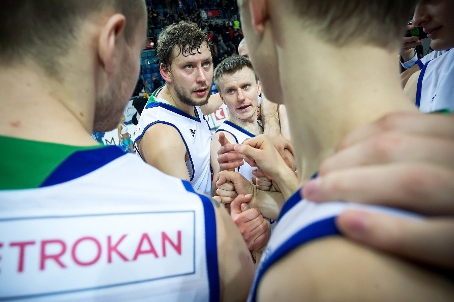 Loża Ekspertów: Większość na Rottweilery