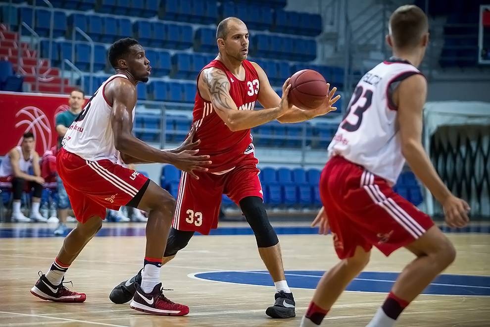 Anwil lepszy od Startu