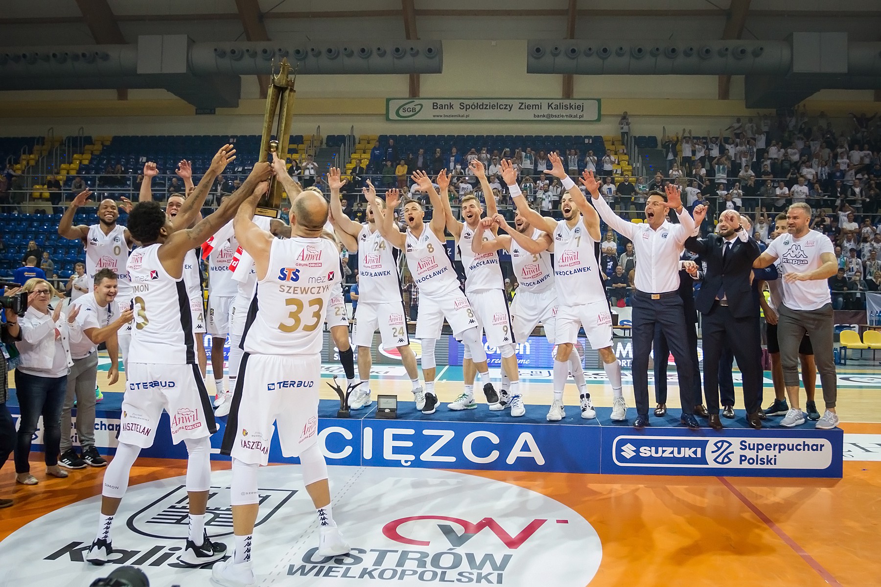 Kolekcjonerzy tytułów – Rottweilery z Suzuki Superpucharem Polski 2019