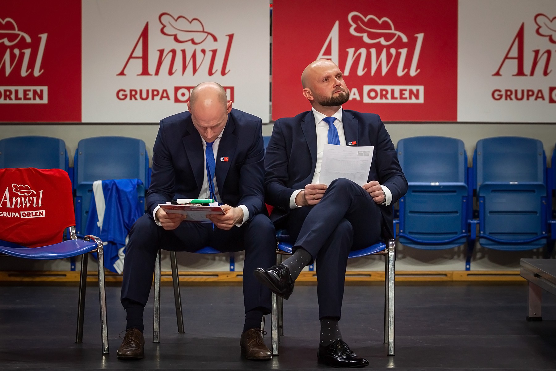 Loża Ekspertów: Ciasno w stawce 