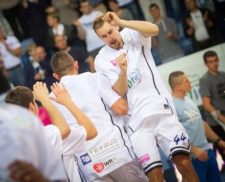 Dulkys MVP listopada