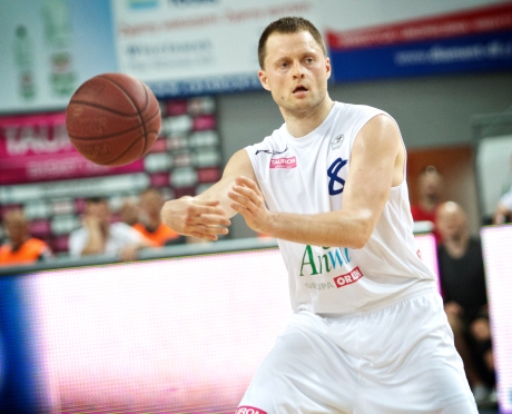 The Lithuanian's return
