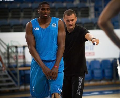Anwil releases Brandon Brown