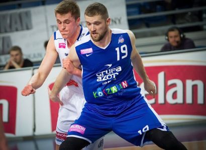 Piotr Stelmach zagra w Anwilu