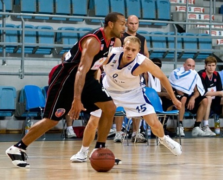 Tommy Adams w Anwilu