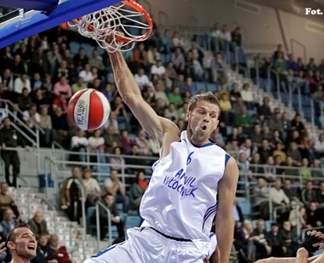 Anwil nie do zatrzymania w Kołobrzegu