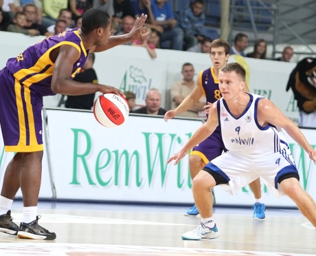 KBC 2010 dzień I: Anwil i Turów zwyciężają rywali