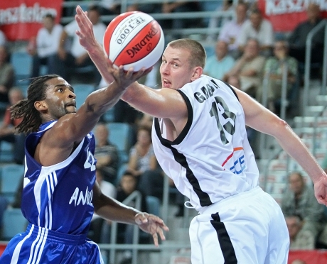 KBC 2010 dzień II: Turów nadal niepokonany