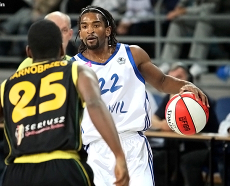 Anwil breaks a run of bad luck
