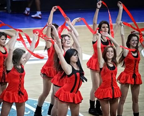 Wybieramy najsympatyczniejszą cheerleaderkę