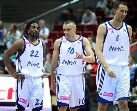 Kapitalny Anwil. Pluta bohaterem