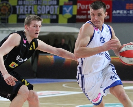 Trefl lepszy w dreszczowcu