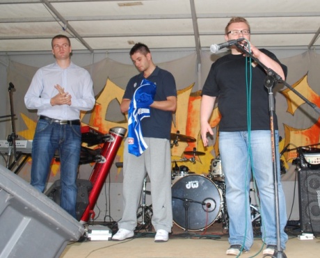 Anwil pomaga chorej Renacie