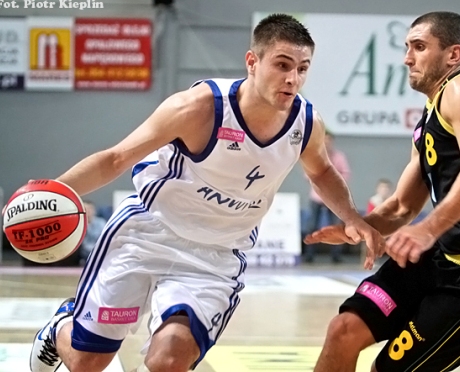 Rewelacyjny Berisha