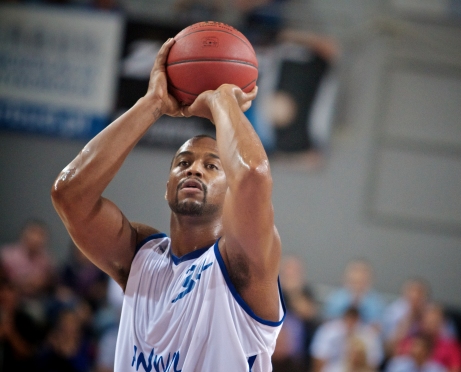 Krasnye Krylia wygrywa i awansuje do VTB