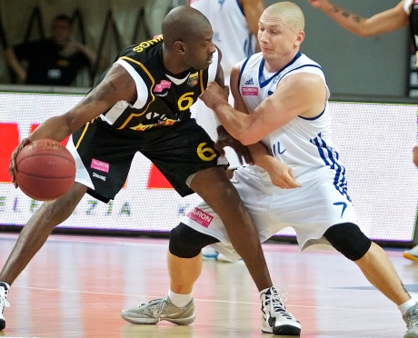 Szubarga bohaterem Anwilu