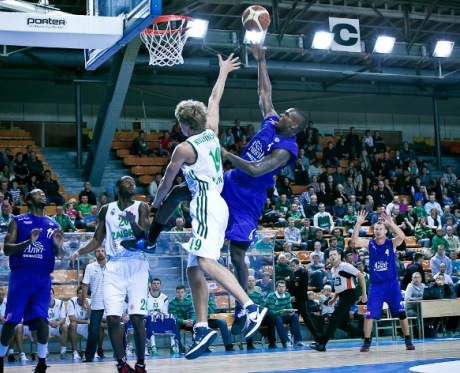 Aťalgiris lepszy w drugim dniu turnieju