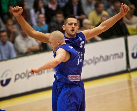 Anwil na właściwych torach