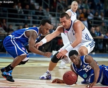 Przeskoczyć Jezioro