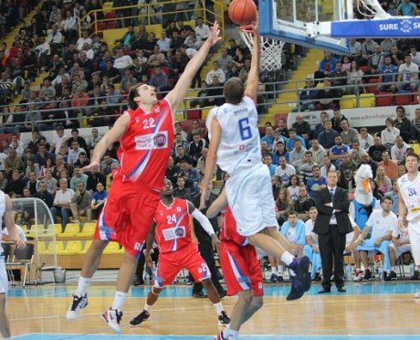 Danilo Mijatović pod koszem Anwilu