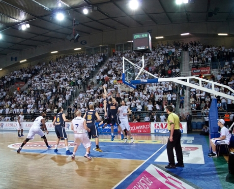 Kup karnet i przyjdź na sparing