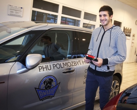 Citroen nie tylko dla koszykarzy