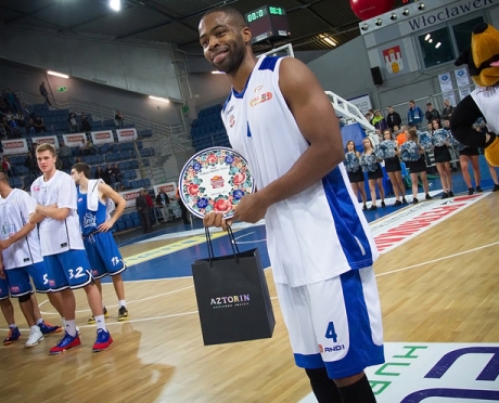 Chris Warren: Być w takiej formie jak Pluta